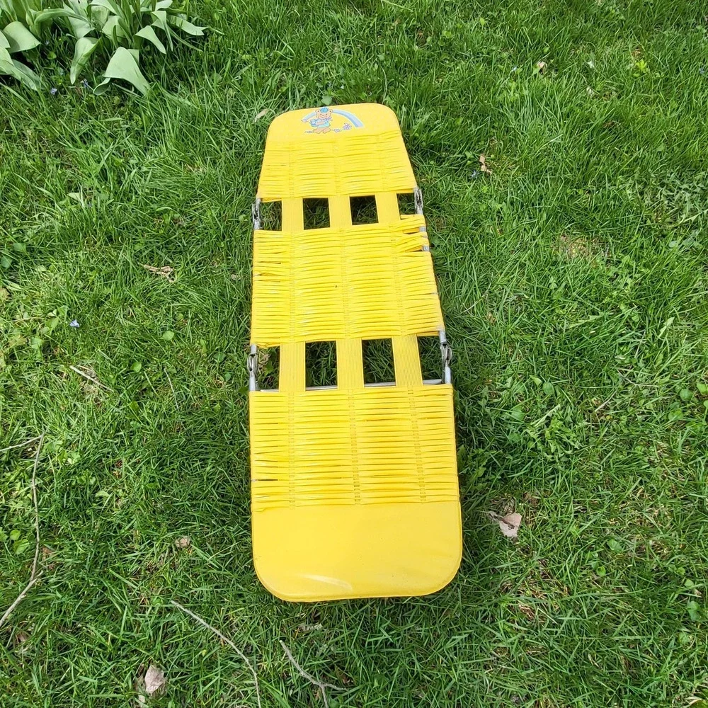 Kids Vintage Jelly Tube Lawn Chair Chaise Lounge Yellow Bear 50
